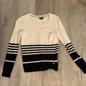 Tommy Hilfiger sweater